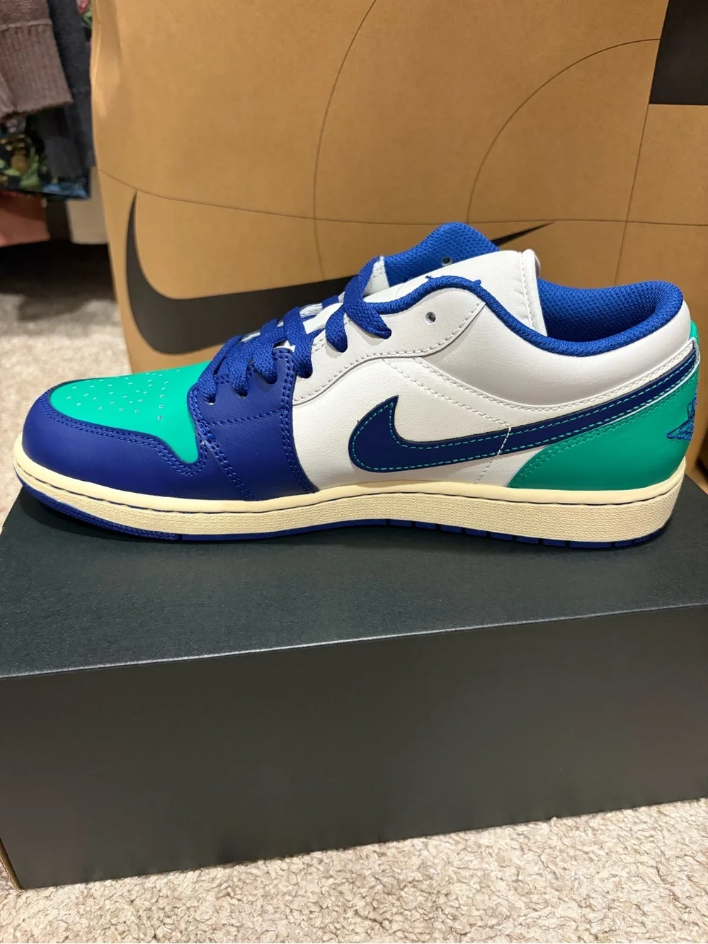 Jordan stylish low